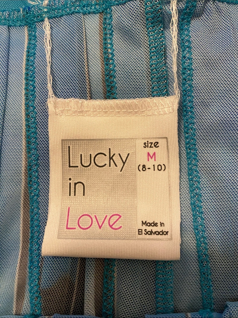 Lucky in Love Sheer pleated performance skirt featuring a Beach Postcard print - Picture 7 of 8